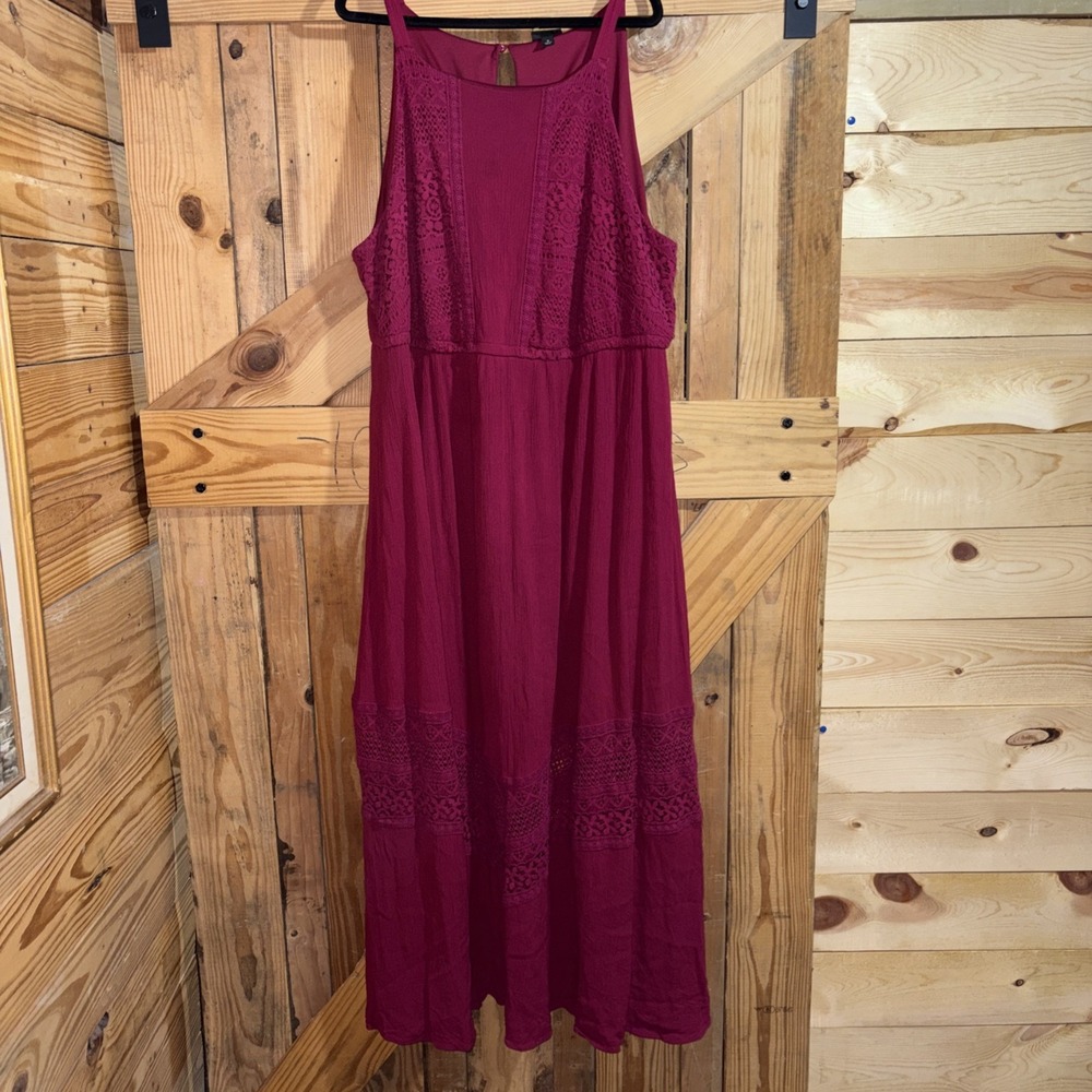 Torrid Maroon Boho Maxi‎ Dress Crocheted Knit Size 3
